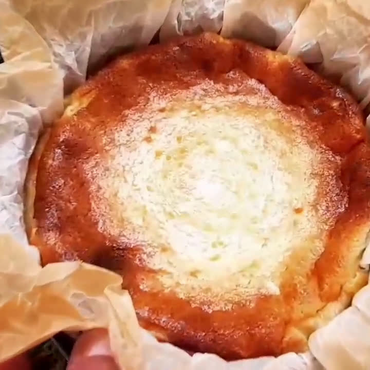 Foto del paso 10 de la receta: Tarta cremosa de queso con frutos rojos