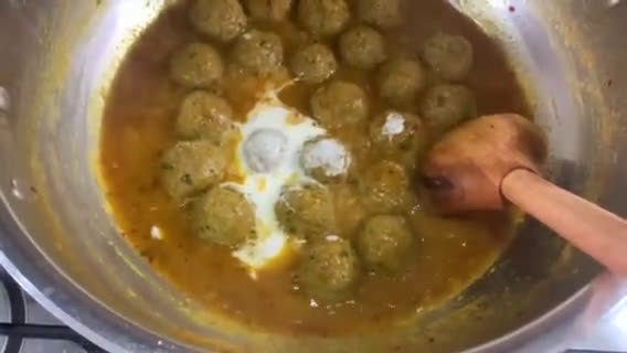 A picture of step 4 of Easy Beef Kofta.