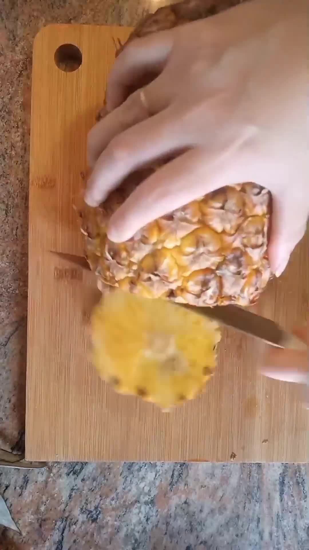 Foto del paso 3 de la receta: Pizza hawaiana 🍕 🍍