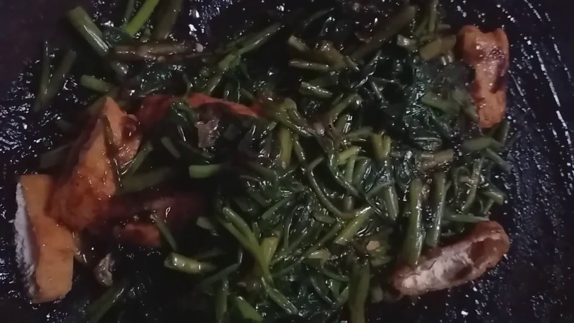 Foto langkah ke 3 dari resep Petis Kangkung & Tahu Pong.