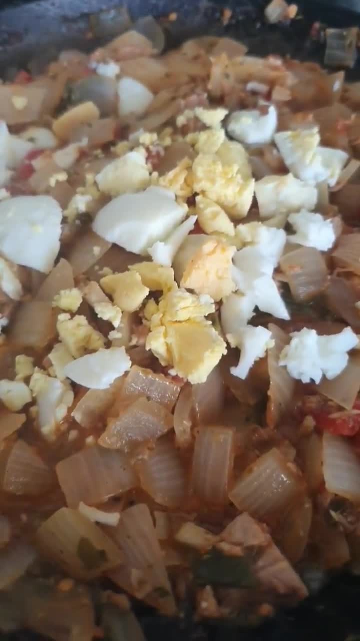 Foto del paso 3 de la receta: 🥮 🐟 🍽 Tarta o empanada Gallega 🇪🇸