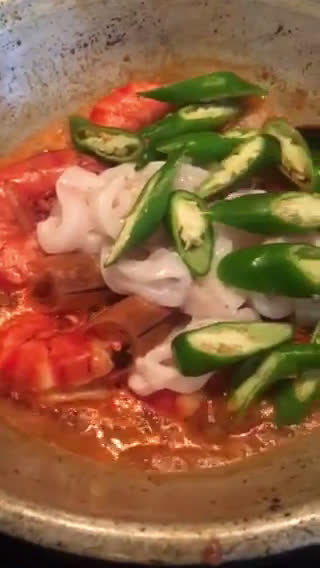 Foto langkah ke 3 dari resep Udang cumi saos gochujang.
