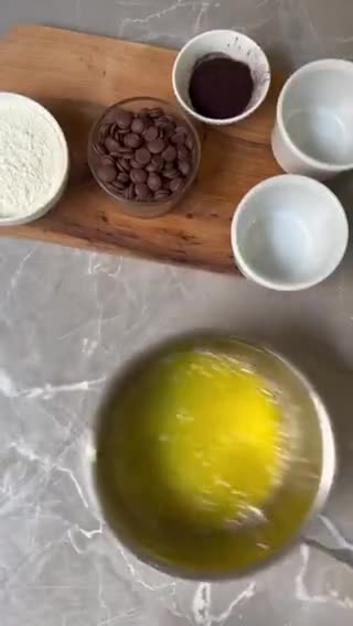صورة لخطوة 1 من وصفة براونيز - Brownie bites
