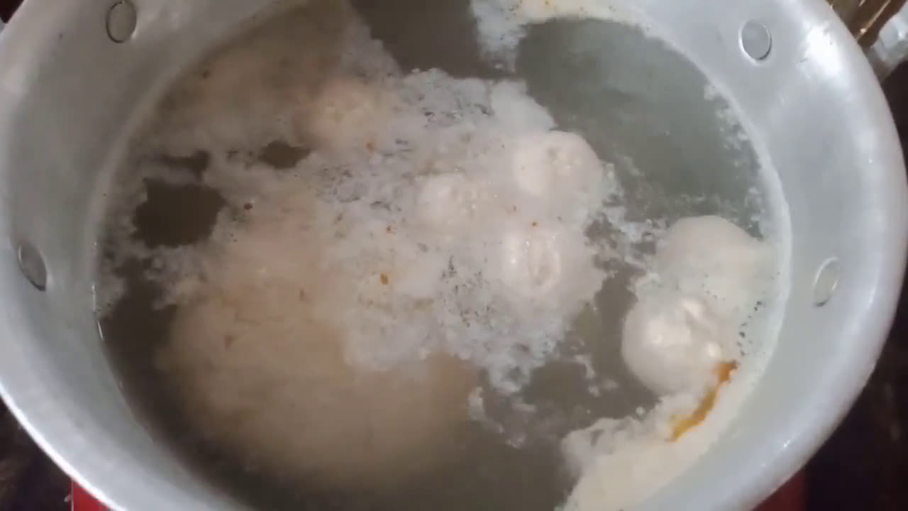 Foto langkah ke 9 dari resep Bakso Ayam Lava Tanpa Tepung.