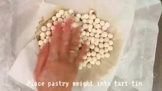 A picture of step 6 of Raspberry Tart.