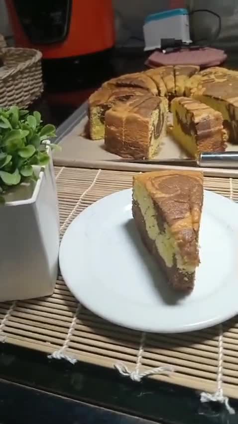 Foto langkah ke 9 dari resep Marble cake moist.