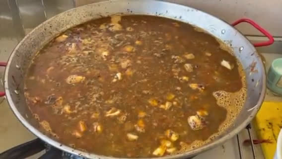 Foto del paso 7 de la receta: Fideos rosejats de gamba roja