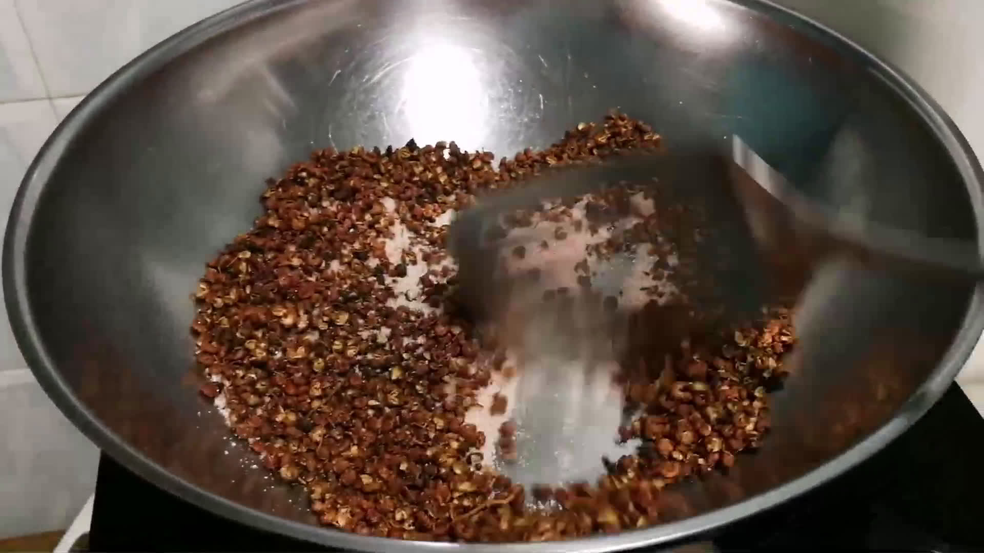 A picture of step 1 of Sichuan Peppercorn Salt.
