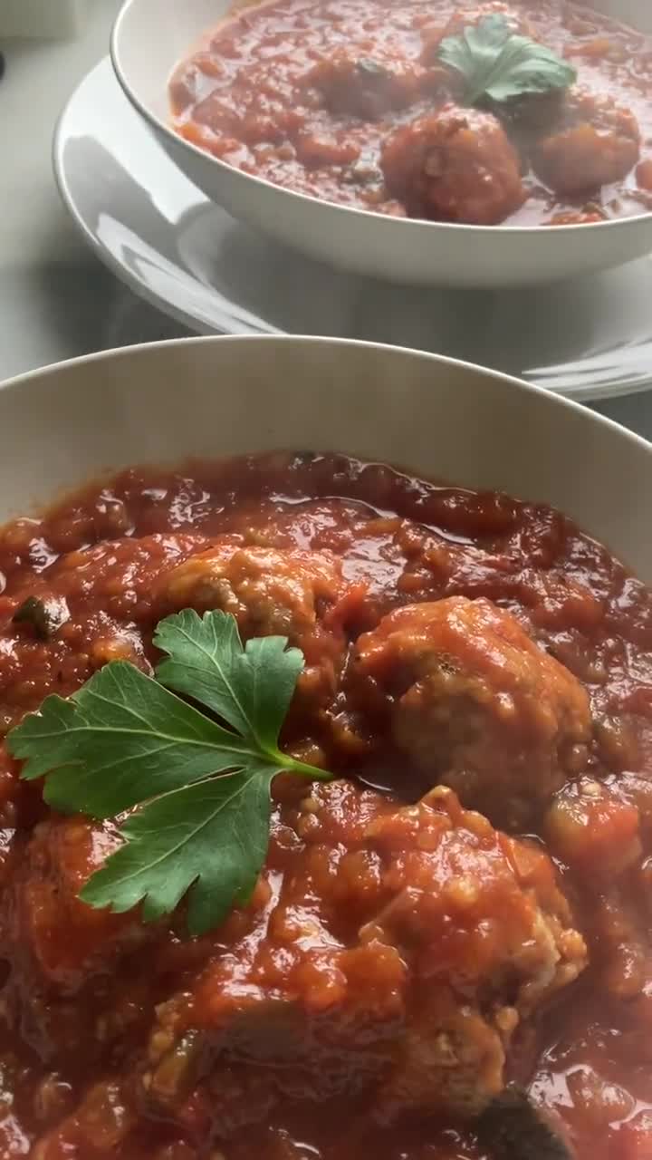 Foto del paso 11 de la receta: Albóndigas con pisto y tomate, todo casero
