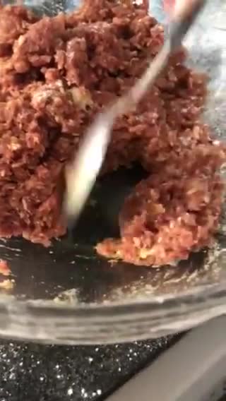 Foto del paso 2 de la receta: Albóndigas de carne en salsa