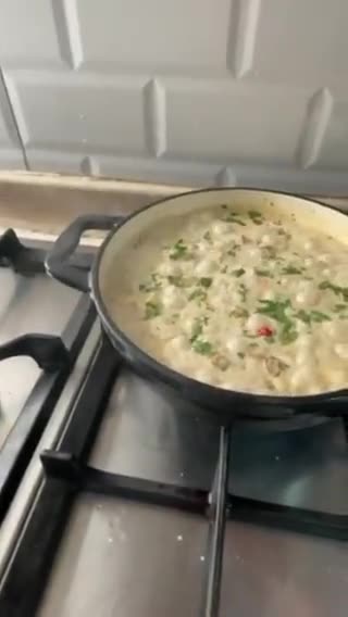 صورة لخطوة 7 من وصفة بطاطس بالكريمة
