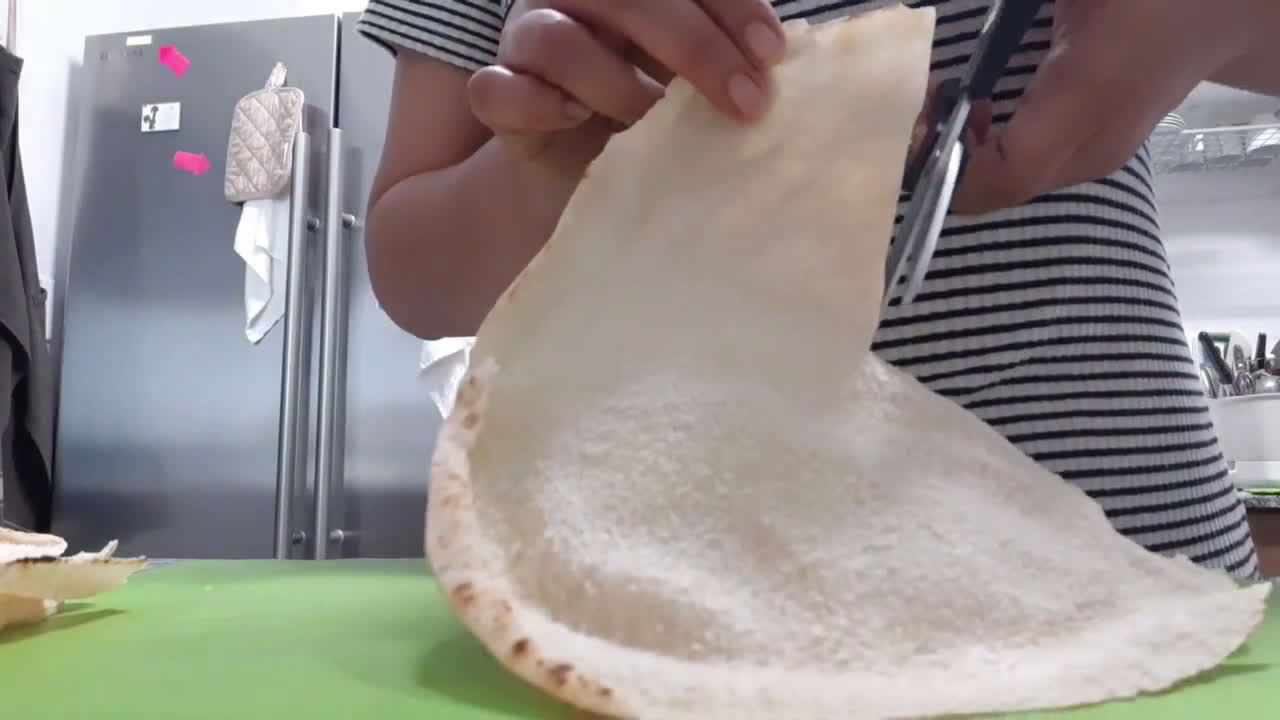 Foto del paso 1 de la receta: Wrap triangular bajo en calorías 🥬