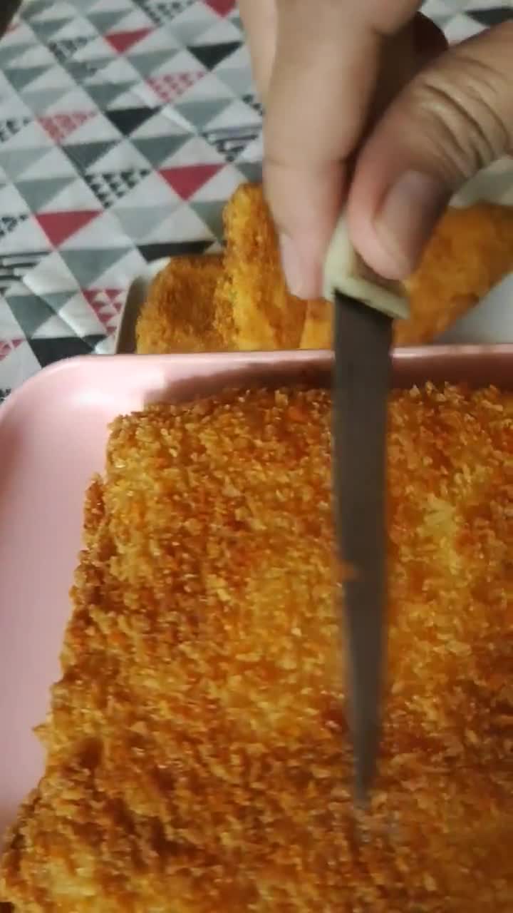Foto langkah ke 5 dari resep Sandwich goreng.