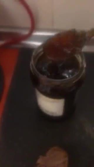 Foto del paso 11 de la receta: Mermelada de cebolla con tostas de paté de perdiz