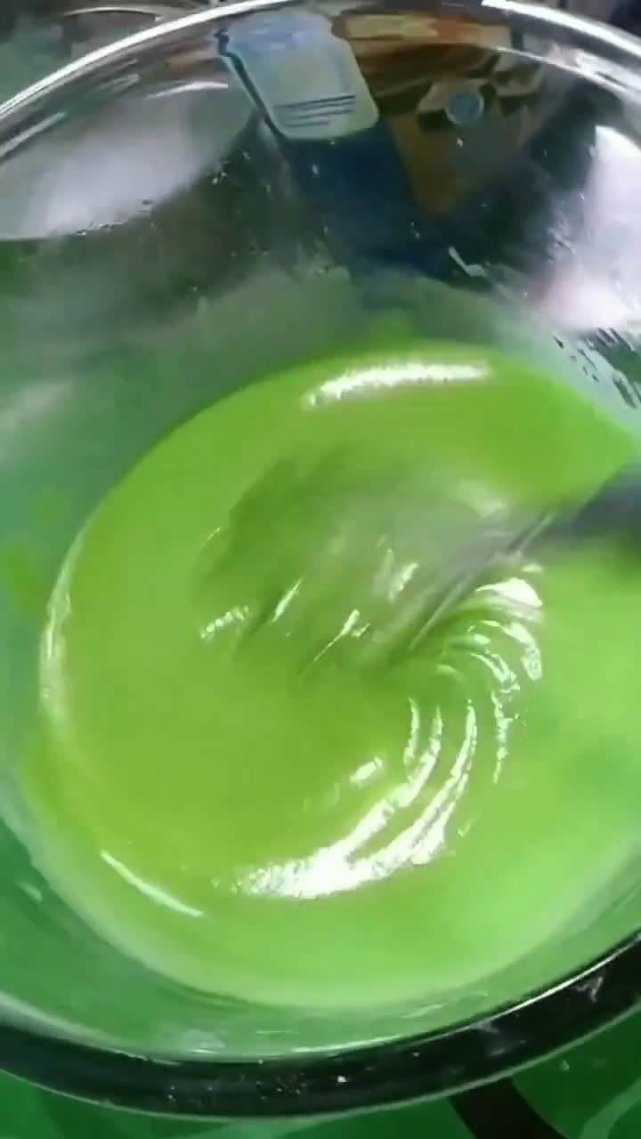 Foto langkah ke 2 dari resep Bolu Pandan Kukus (No Mixer).