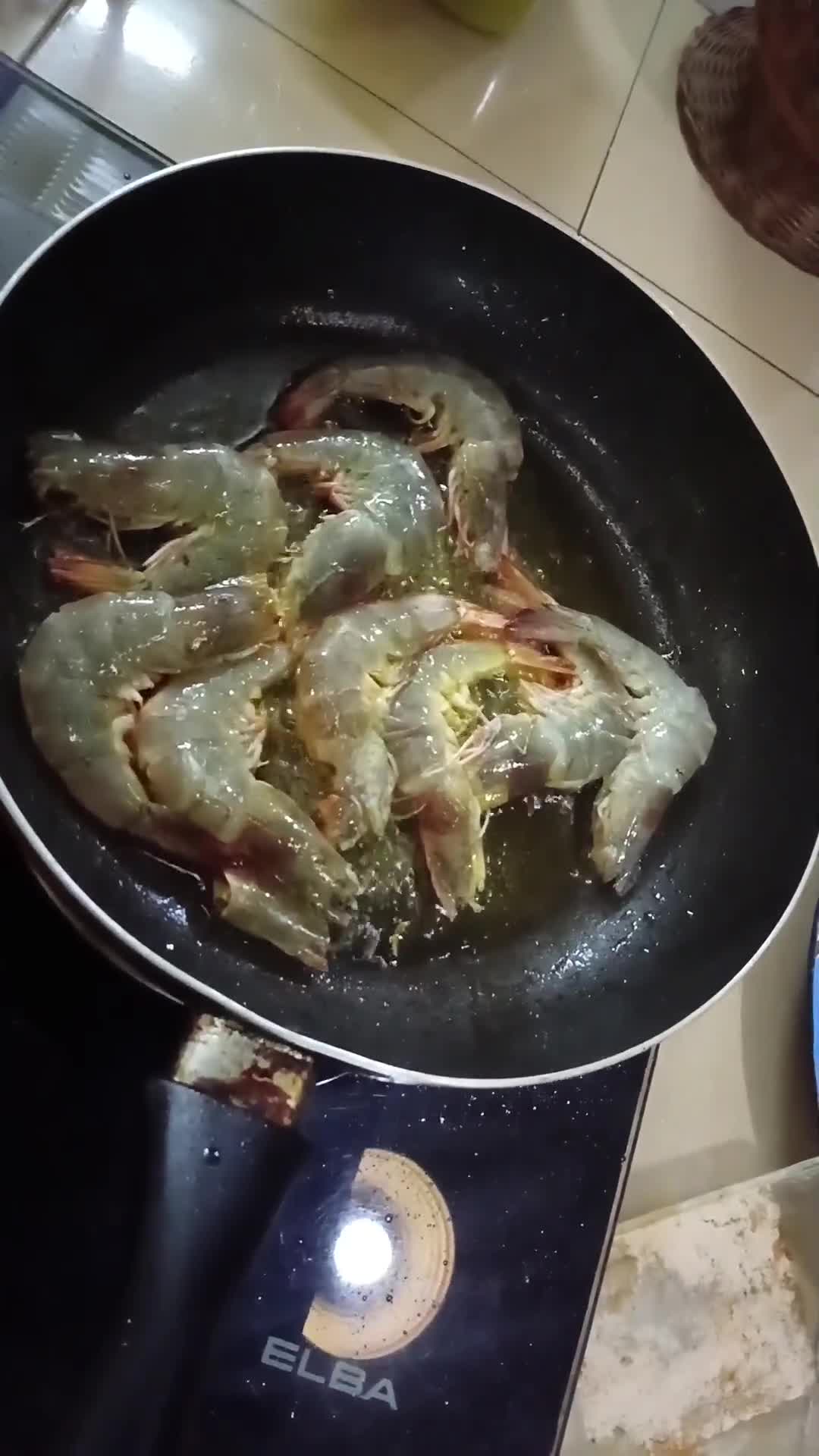 Gambar langkah 2 resipi 29:11:24 - Sambal udang petai bersama Kentang.