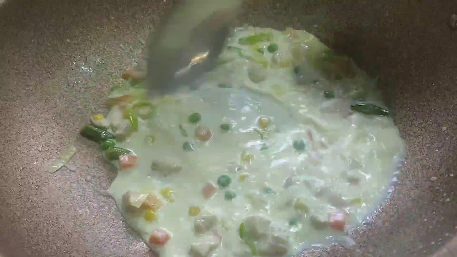 Foto langkah ke 9 dari resep Cream Of Chicken Soup Mudah dan Sederhana.