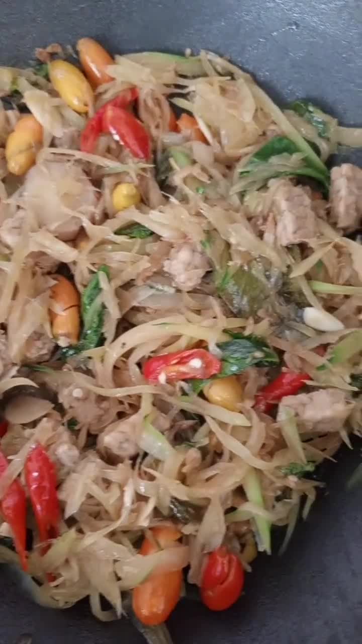 Foto langkah ke 4 dari resep Oseng Pepaya Bumbu Rebon.