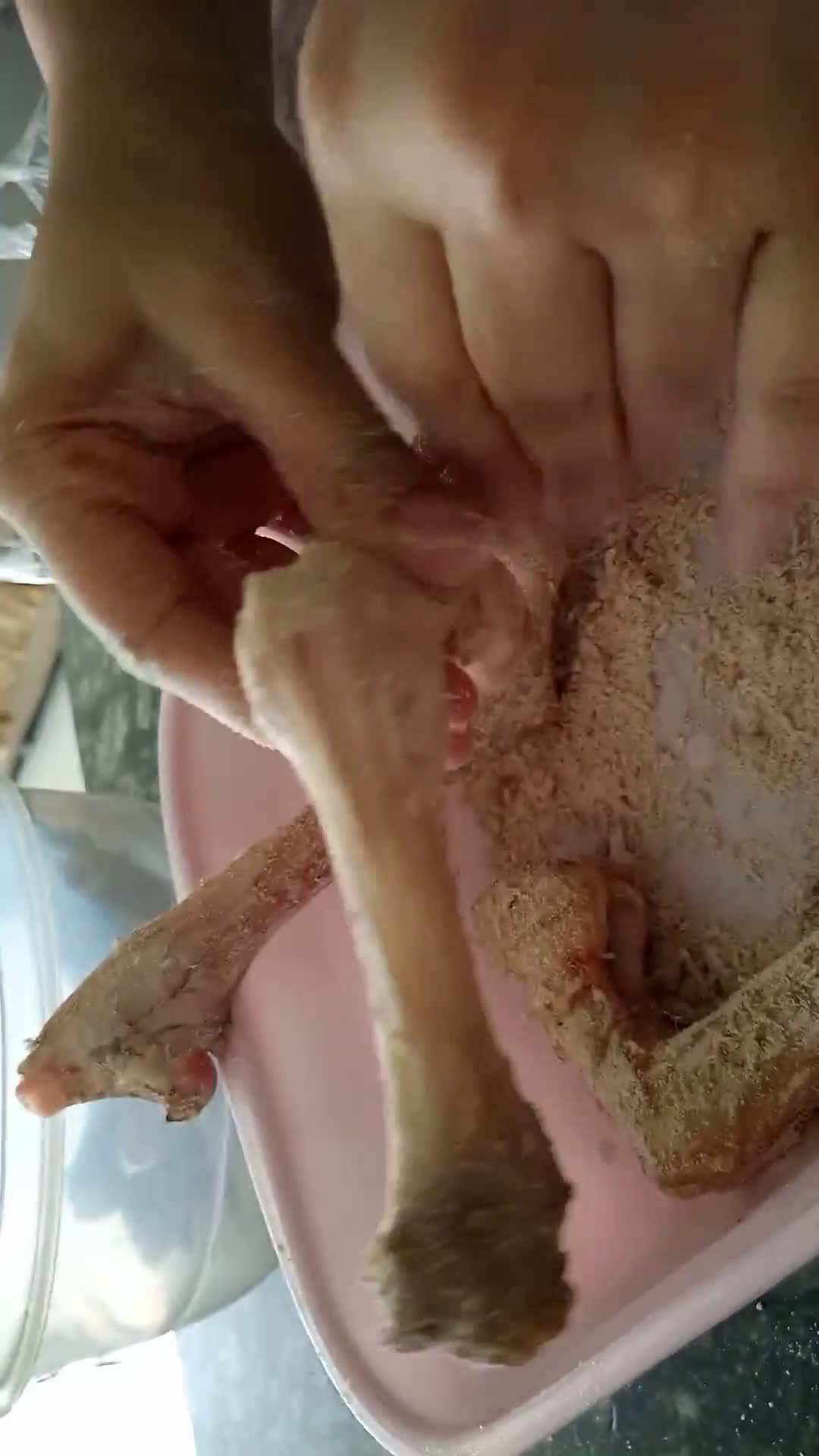 A picture of step 3 of How to clean goat trotters | بکرے پاے سے بال صاف کرنے کا طریقہ.