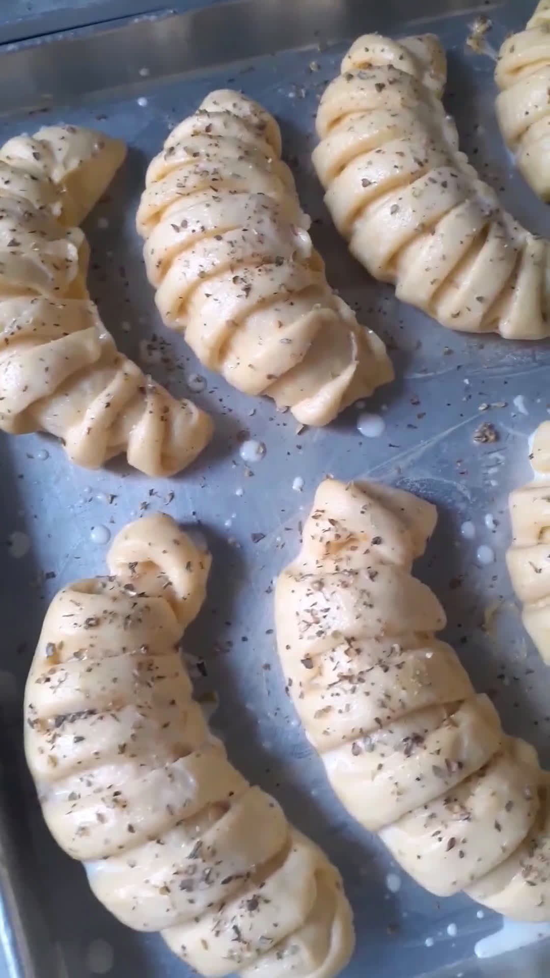 Foto langkah ke 7 dari resep Donat Panggang Empuk isi Ragout.