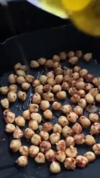 Foto del paso 5 de la receta: Garbanzos crujientes en airfryer con zaatar libanés