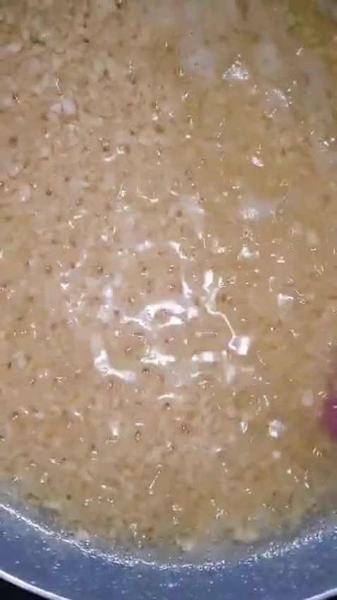 Foto langkah ke 2 dari resep Garlic Oil.
