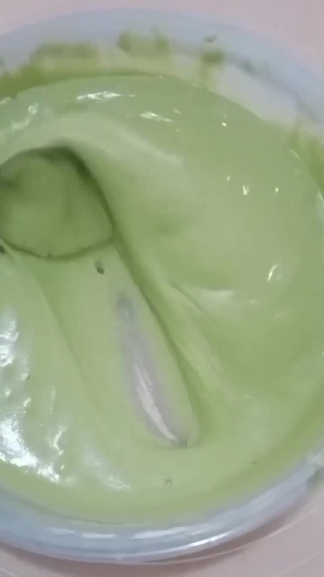 Foto langkah ke 3 dari resep Cucur Pandan (Tanpa mixer).