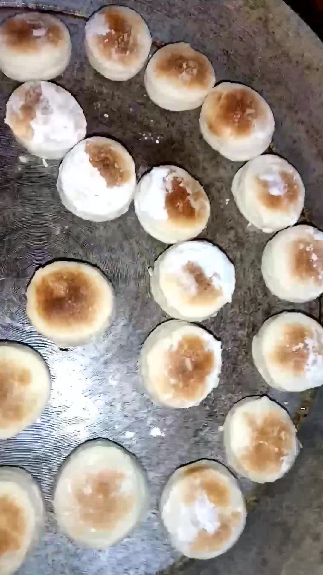 Foto del paso 20 de la receta: Bizcochitos de grasa hojaldrados