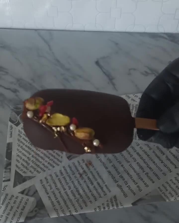Foto del paso 6 de la receta: Paletas de bizcocho, dulce de leche, coco y chocolate 😍