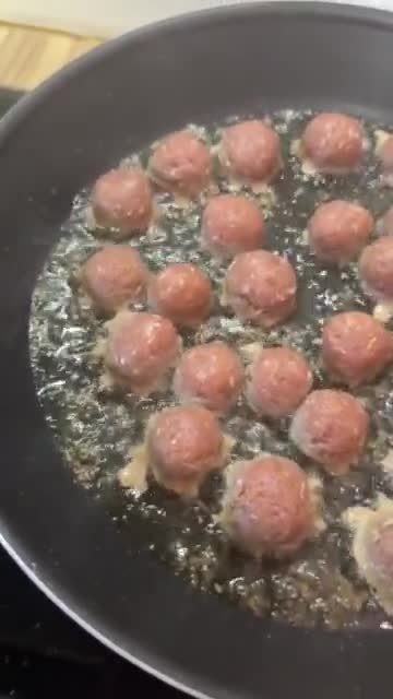Foto langkah ke 4 dari resep Meatball creamy cheeze sauce.