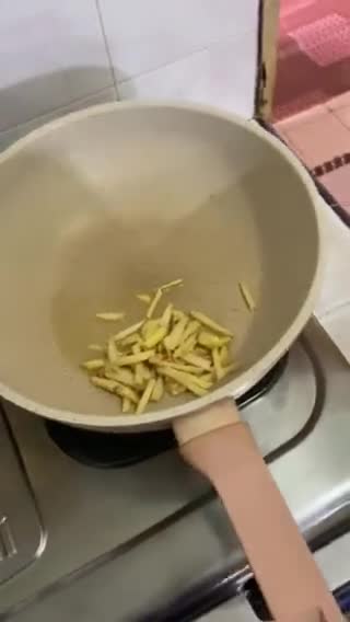 Foto langkah ke 4 dari resep Udang kipas saus bawang putih 🦞.