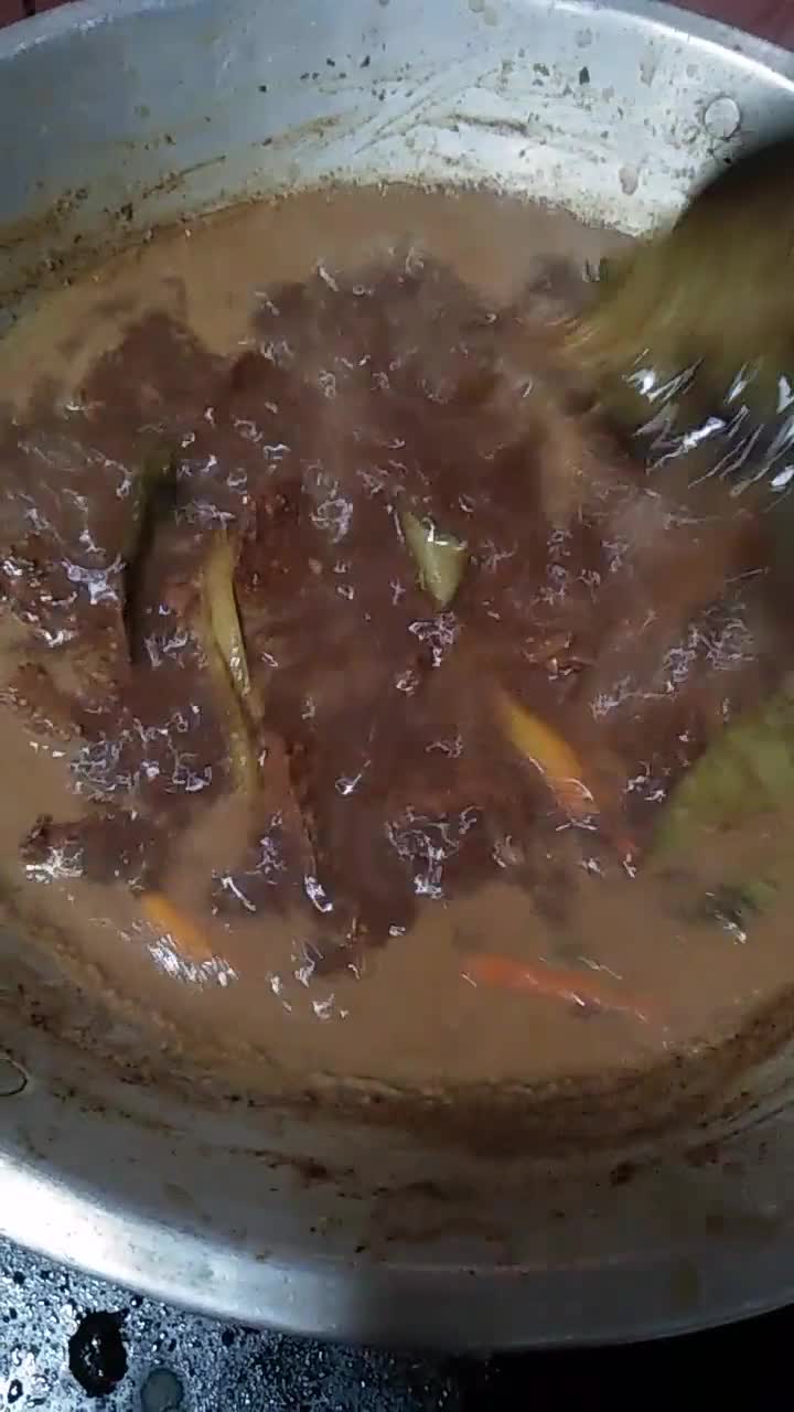 Foto langkah ke 4 dari resep Rawon daging tempe.