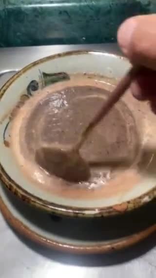 Foto del paso 4 de la receta: Crema de frijoles con salsa de jitomate deliciosa la mejor de mis cremas