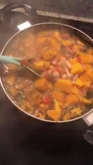 Foto del paso 4 de la receta: Porotos de domingo 🌟
