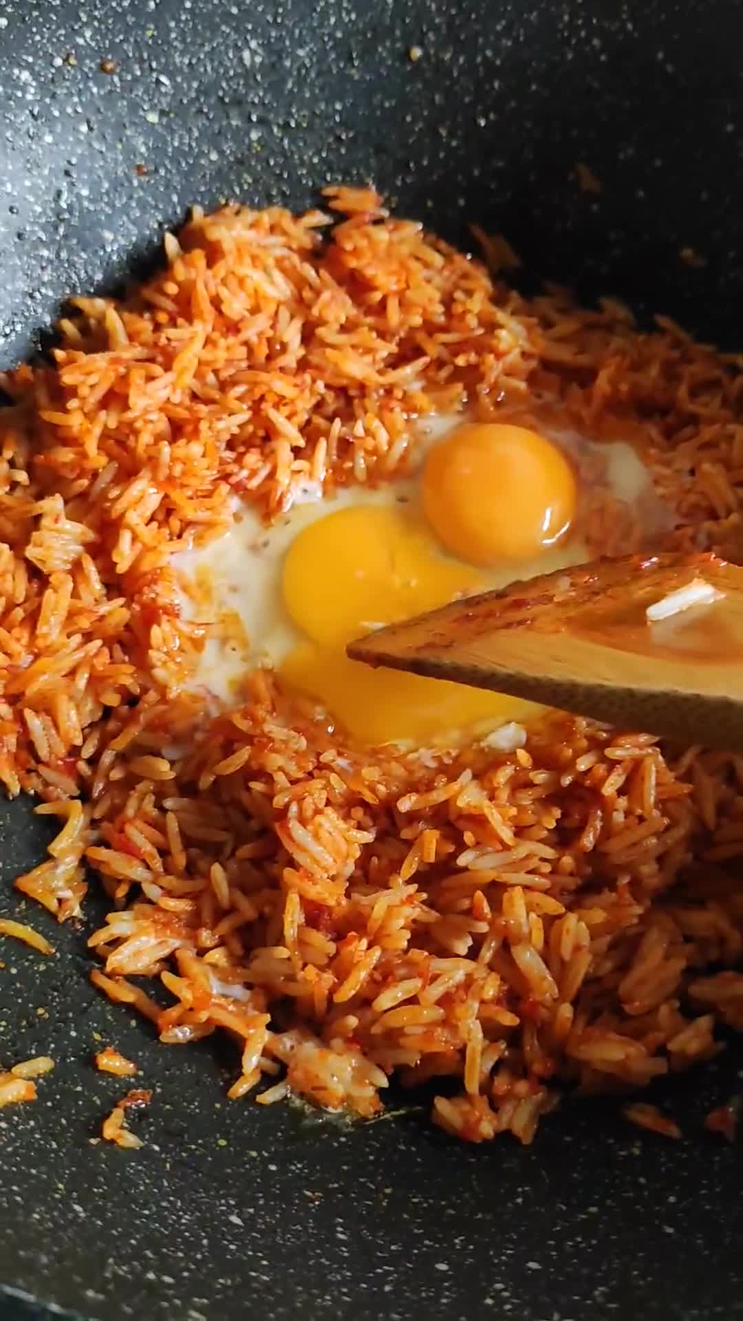 Gambar langkah 3 resipi Nasi Goreng Bodoh.