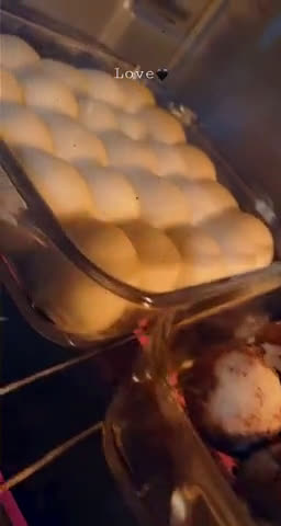 صورة لخطوة 3 من وصفة عجينه رائعة ♥️😭