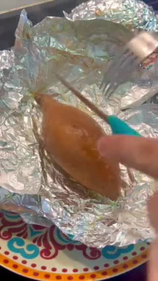 Foto del paso 4 de la receta: Boniato relleno de ensalada de frijoles