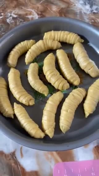 Foto langkah ke 5 dari resep Pisang Molen.