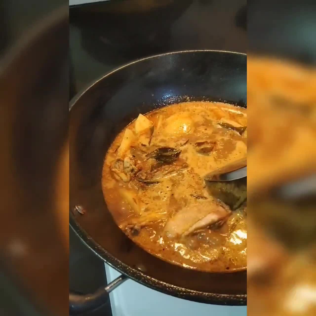 Foto langkah ke 5 dari resep Kari Ayam Malaysia.
