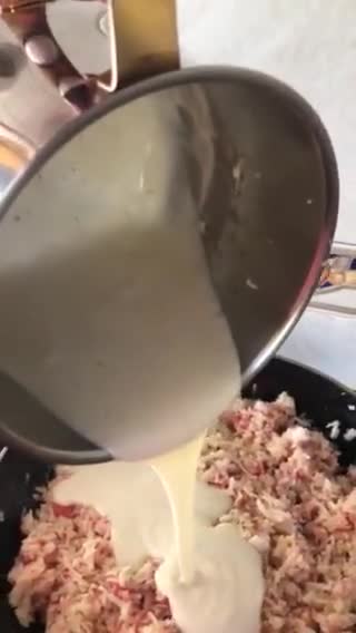 Foto del paso 5 de la receta: Brazo gitano de calabacín con Gambones y bocas de mar
