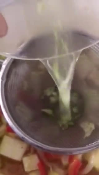 Foto del paso 13 de la receta: Menestra de hortalizas