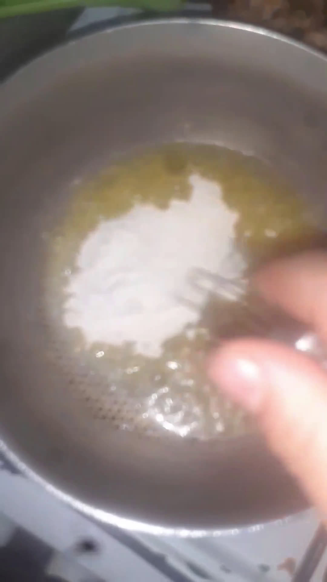 صورة لخطوة 3 من وصفة غراتان البطاطا واسكالوب بالبشاميل 😍😋