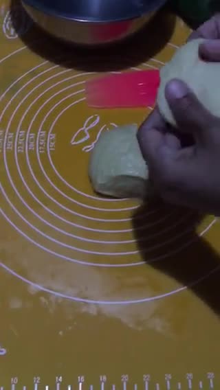Foto langkah ke 7 dari resep Sausage Mayo Bread.