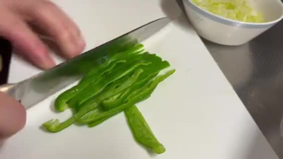 とーちゃん特製カレーミンチ丼作り方1写真