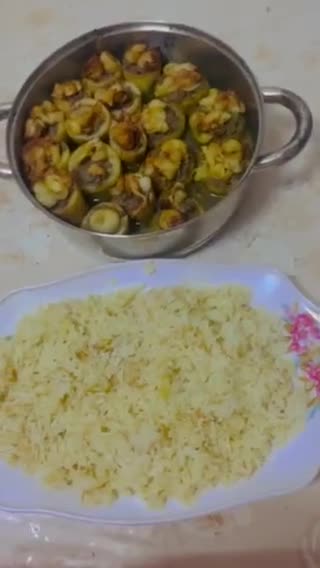 صورة لخطوة 7 من وصفة محشي البطاطا مع الارض شوكه والارز