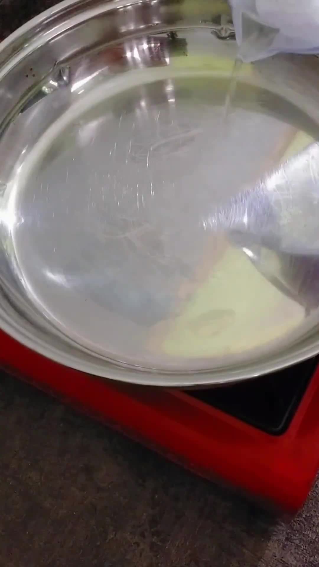 Foto langkah ke 6 dari resep Kue Soes Vla Salted Egg.
