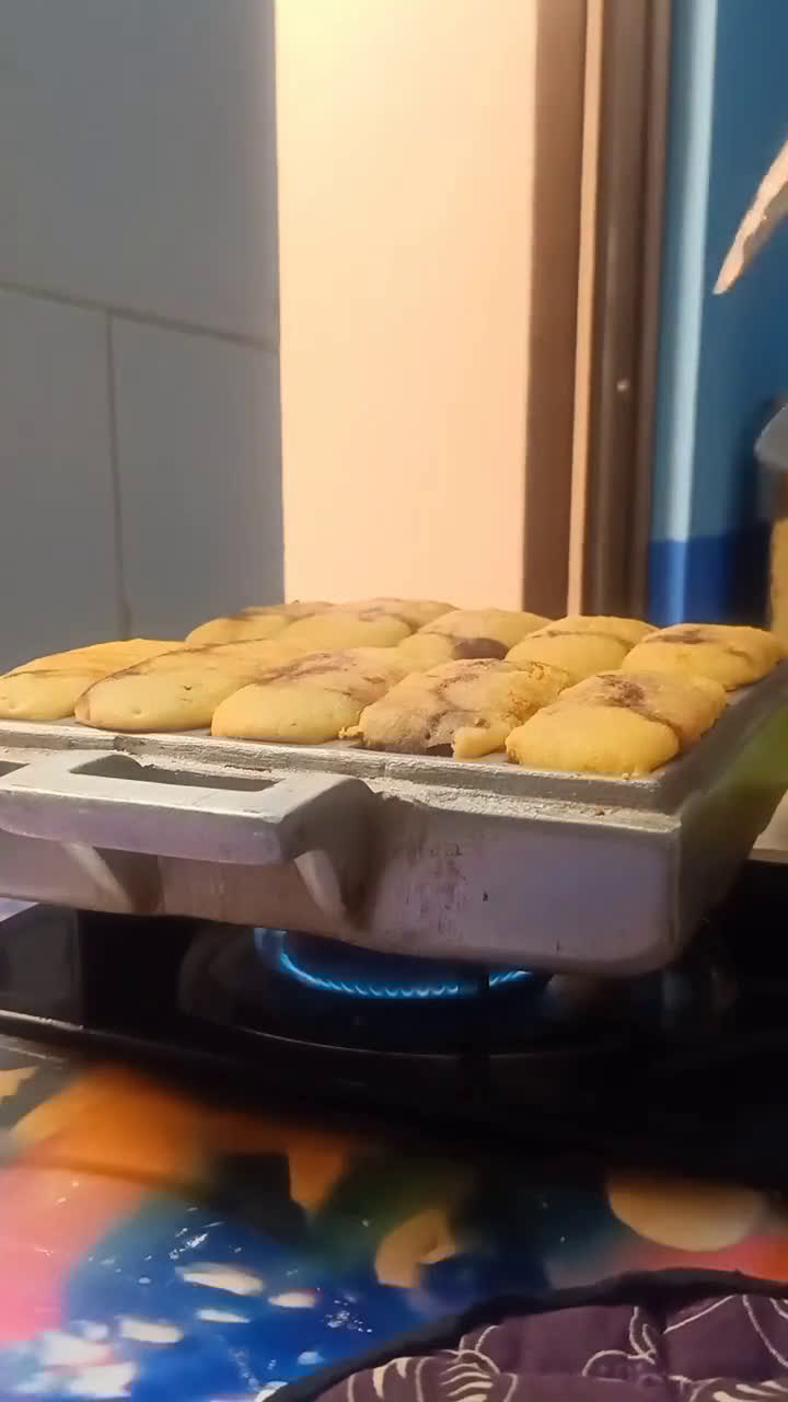 Foto langkah ke 13 dari resep Pukis gembul.