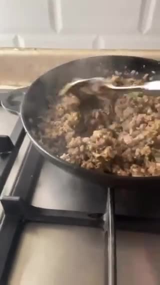 صورة لخطوة 6 من وصفة صينية كانليوني بعجينة الكريب