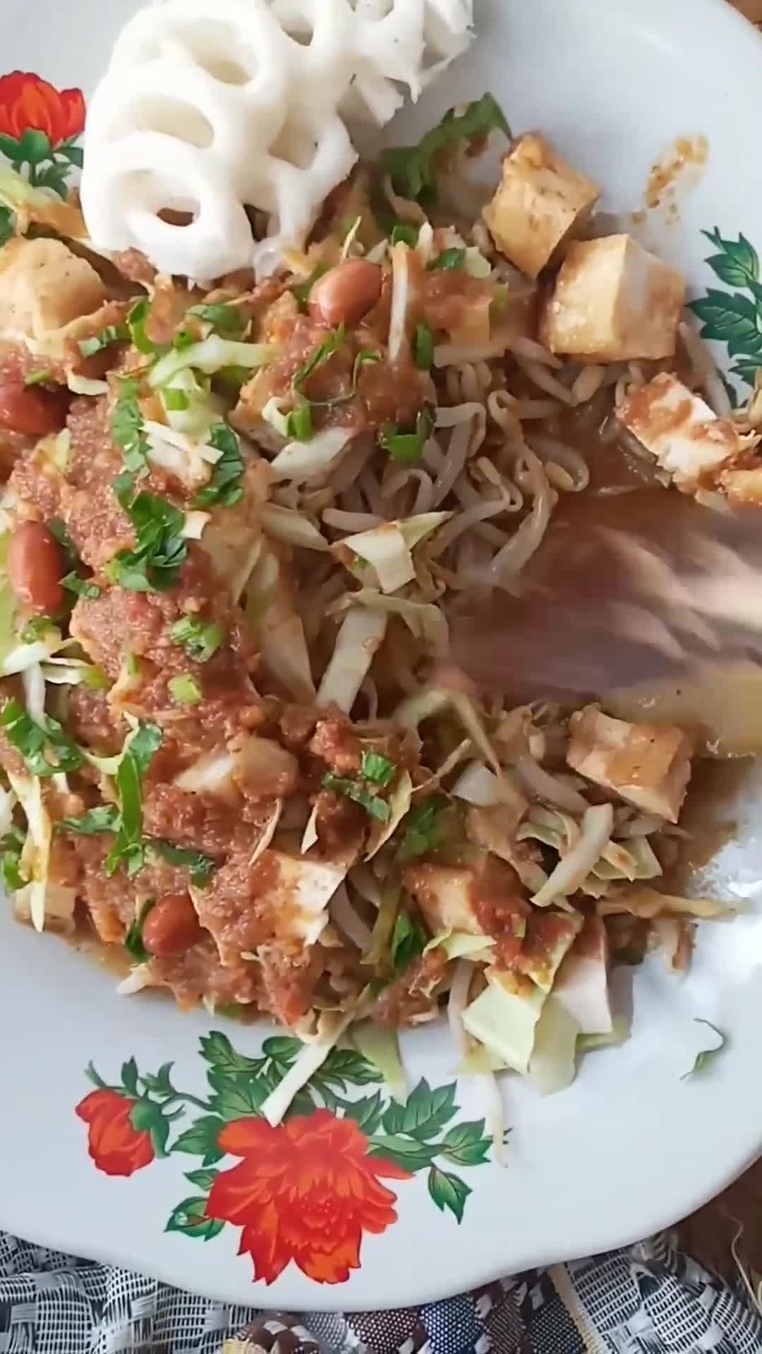 Foto langkah ke 4 dari resep Tahu Campur.