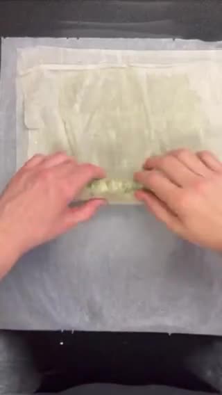 Foto del paso 5 de la receta: Spanakopita Rolls de Espincacas con queso Feta